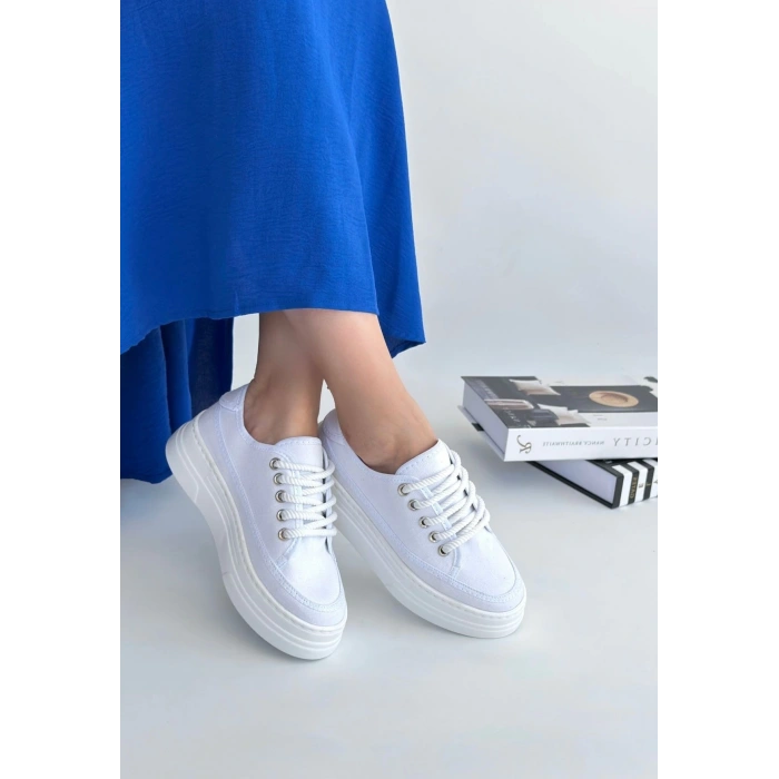 Carin Beyaz Keten Bağcıklı Spor Ayakkabı