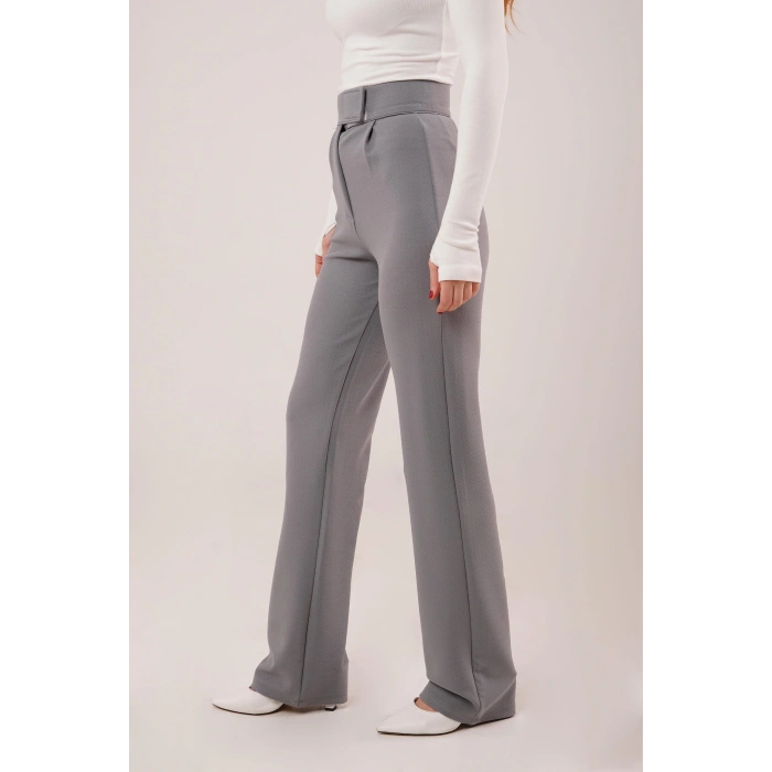 Cırt Kapama Detaylı Gri Pantolon