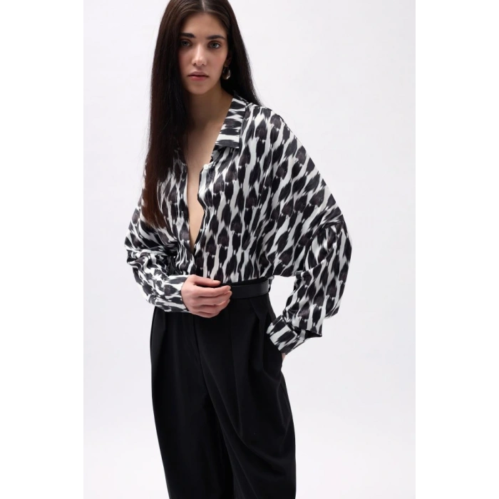Desenli Crop Gömlek
