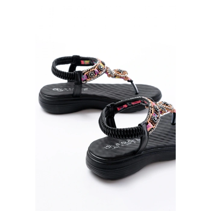 DM-609 Siyah Taşlı Arka Lastikli Parmak Arası Kadın Sandalet