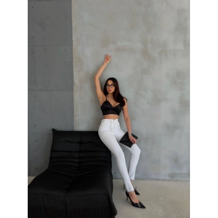 DÜĞME VE FERMUARLI KOT PANTOLON  Beyaz