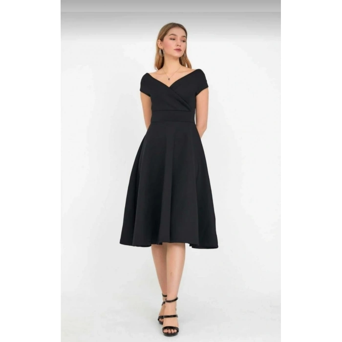 Düşük Omuz Eteği Pileli Krep Kumaş Midi Boy Elbise