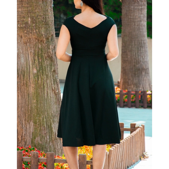 Düşük Omuz Eteği Pileli Krep Kumaş Midi Boy Elbise