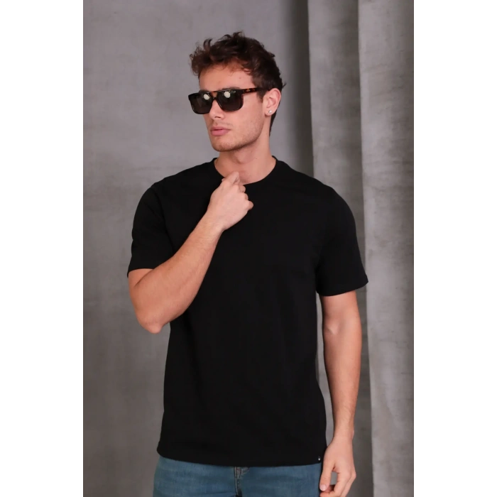 Erkek Relax Fit Bisiklet Yaka %100 Pamuk Rahat Kesim Basic Tişört
