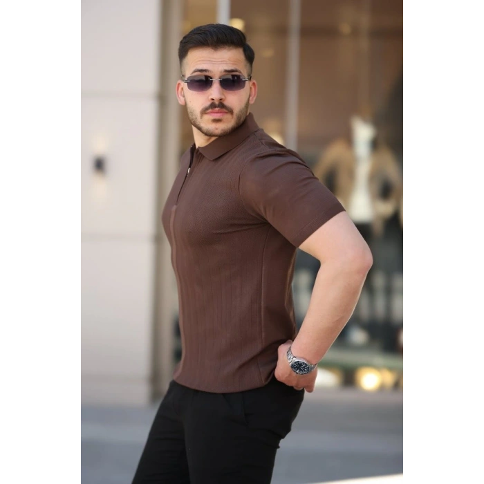 Erkek Yakası Fermuarlı Kısa Kollu Tshirt