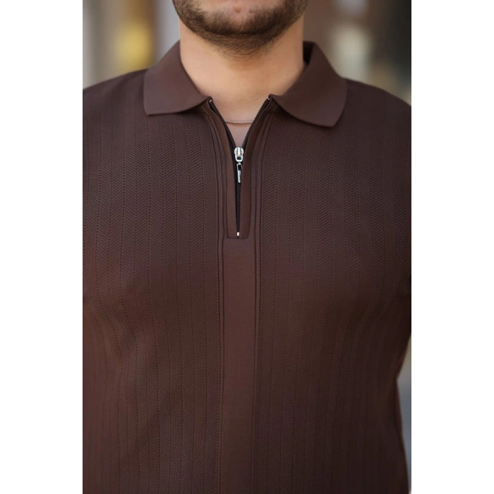 Erkek Yakası Fermuarlı Kısa Kollu Tshirt