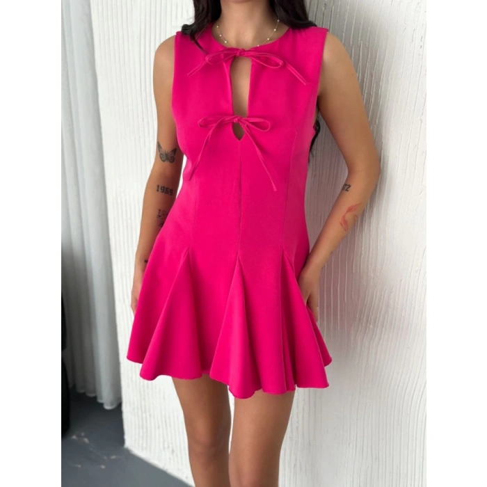 Göğüs Bağlamalı Kolsuz ini Boy Elbise  Pembe