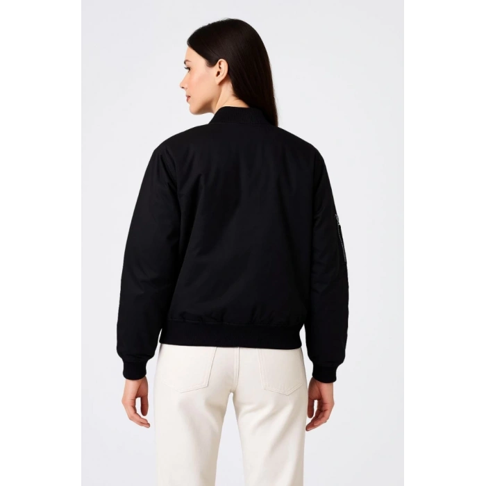 Içi Astarlı Fermuarlı Bomber ont Ceket  iyah