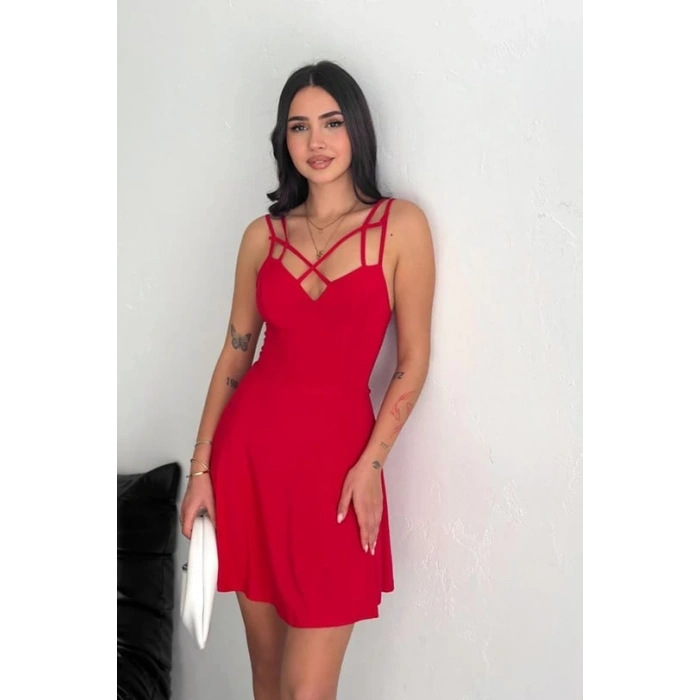 İnce çift askılı mini elbise