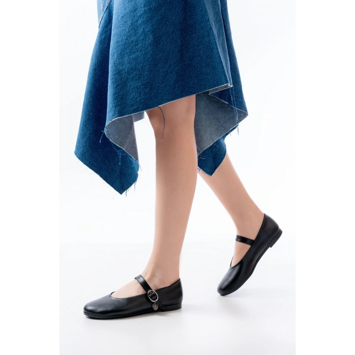 İNF-324 Siyah Baretli Tokalı Günlük Kadın Babet