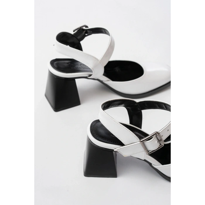 İNF-40450 Beyaz Rugan Günlük Arkası Açık Topuklu Bayan Ayakkabı