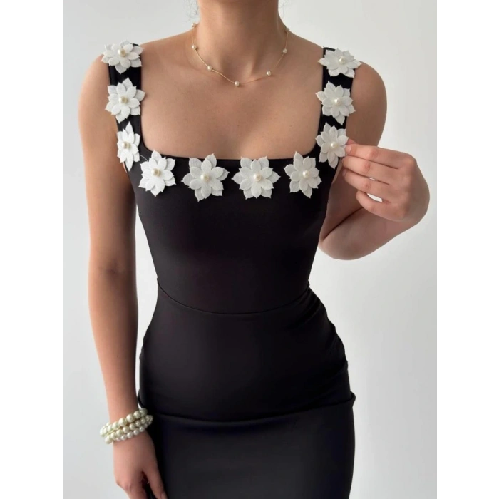 Mıng Çiçek Detaylı Elbise