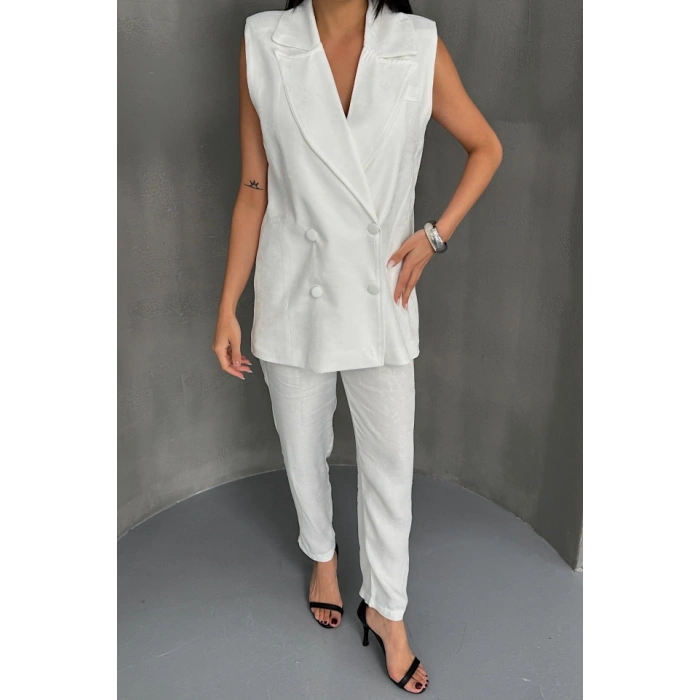 JAKAR KUAŞ YEEK  PANTOON TAKI  Beyaz