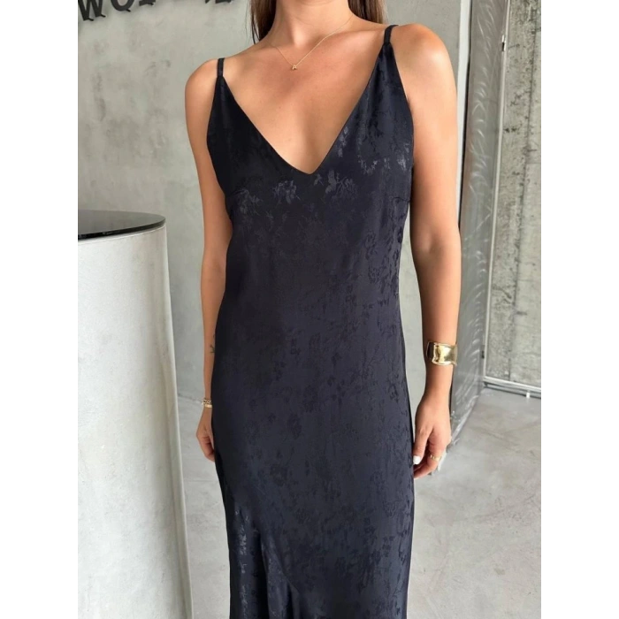 JAKARLI AKILI ATEN ELBİE AİETRİK  iyah