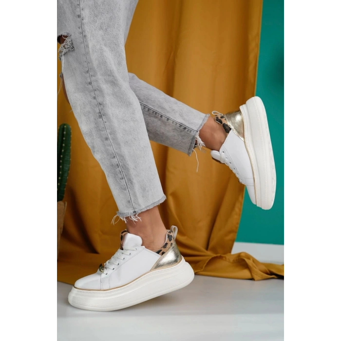 Jista Beyaz Cilt Bağcıklı Spor Ayakkabı