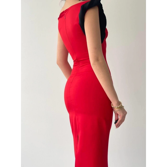 Jovani Omuz Detaylı Elbise