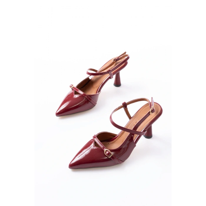 K-6722 Bordo Rugan Toka Detaylı Sivri Burun Kadın Ayakkabı