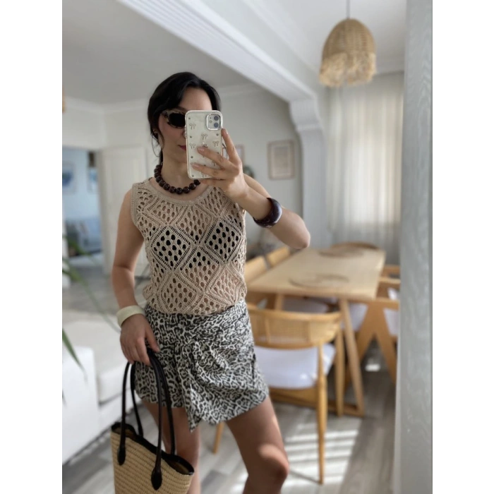 Kadın Askılı Yuvarlak Yaka Geometrik Desenli Triko Bluz