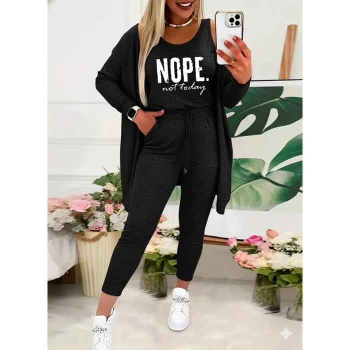 Kadın Askılı Yuvarlak Yaka Yazılı Viskon Iki Iplik Bluz Ceket Ve Pantolon 3lü Takım