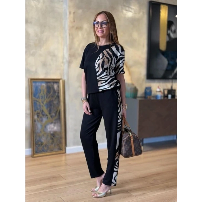 Kadın Bisiklet Yaka Kısa Kol Leopar Desen Bluz Ve Pantolon Ikili Takım