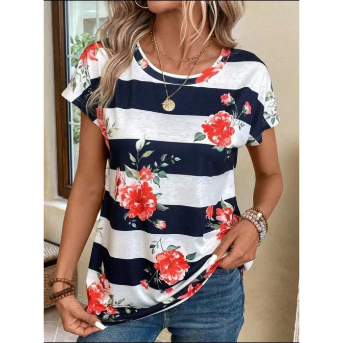 Kadın Çiçek Desenli Yatay Şeritli Bisiklet Yaka Tişört