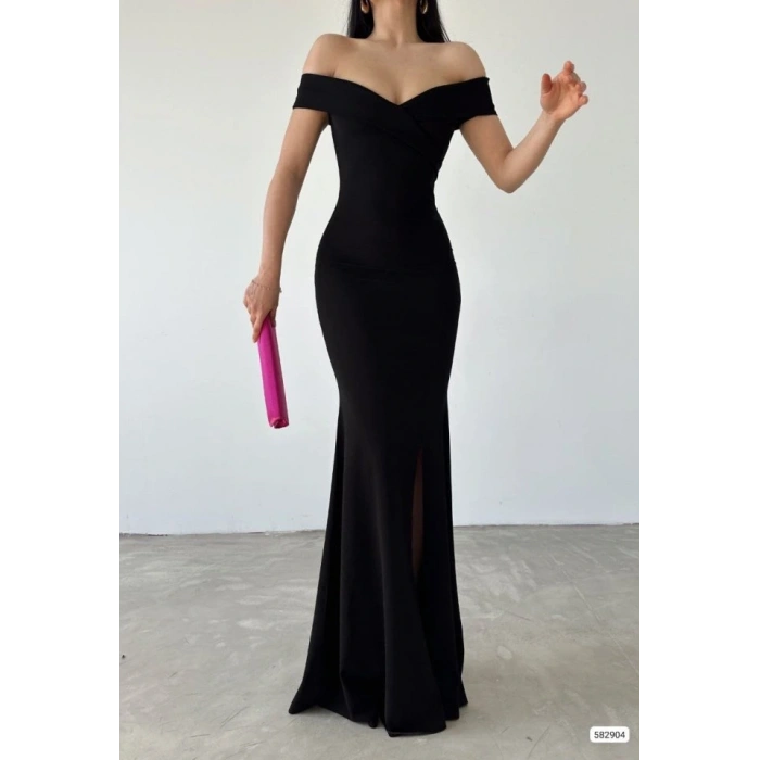 Kadın Dalgıç Kumaş Kayık Yaka Ve Dekolte Detaylı Elbise