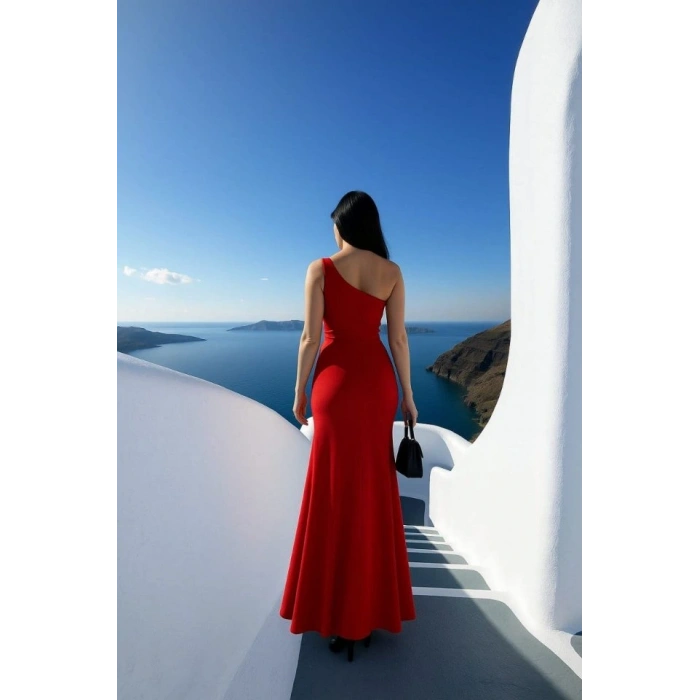 Kadın Dalgıç Kumaş Tek Omuz Askılı Yırtmaç Detaylı Maxi Boy Elbise