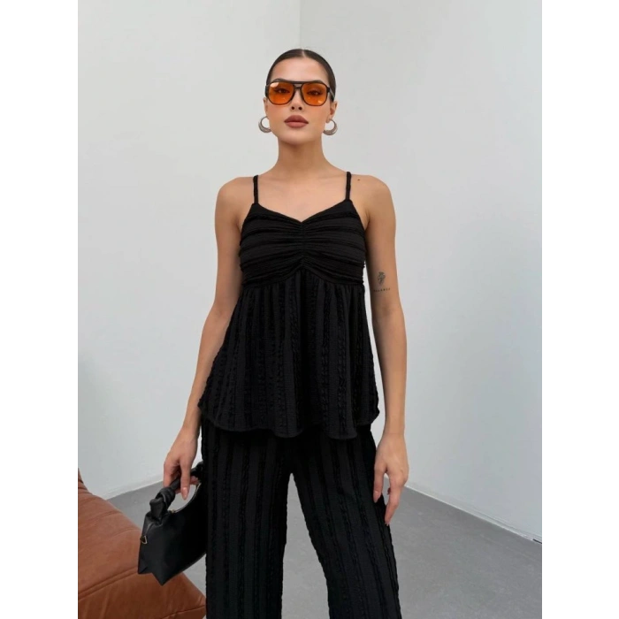 Kadın iyah Dokulu Askılı Üst Ve Bol Paça Pantolon 2’li Takım