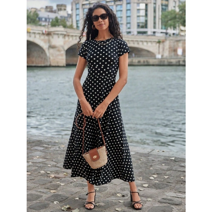 Kadın Kısa Kollu Bisiklet Yaka Puantiyeli Maksi örme Krep Elbise