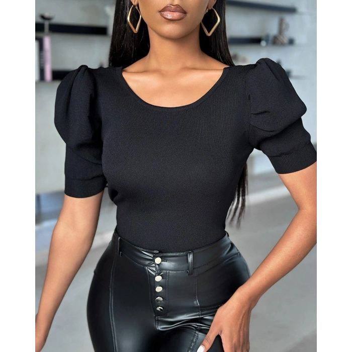 Kadın Kısa Kollu Sırt Inci Ve Kurdela Detay Karpuz Kol Yerli Krep Bluz. 109 Adet Standart Beden Gerisi 3 Beden