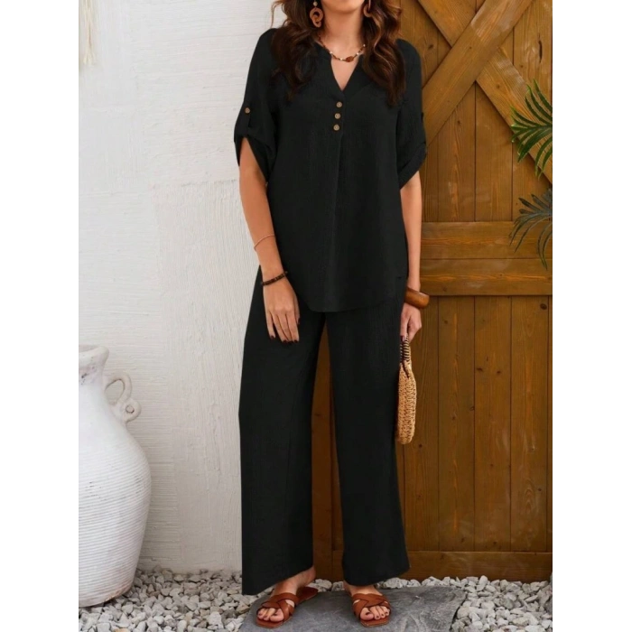 Kadın Kısa Kollu V Hakim Yaka Düğmeli Bürümcük Bluz Ve Pantolon Ikili Takım