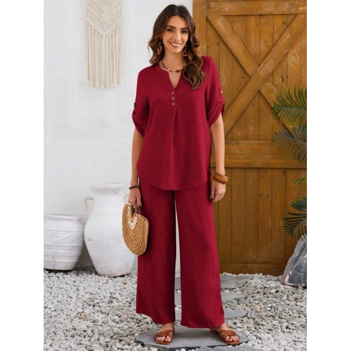 Kadın Kısa Kollu V Hakim Yaka Düğmeli Bürümcük Bluz Ve Pantolon Ikili Takım