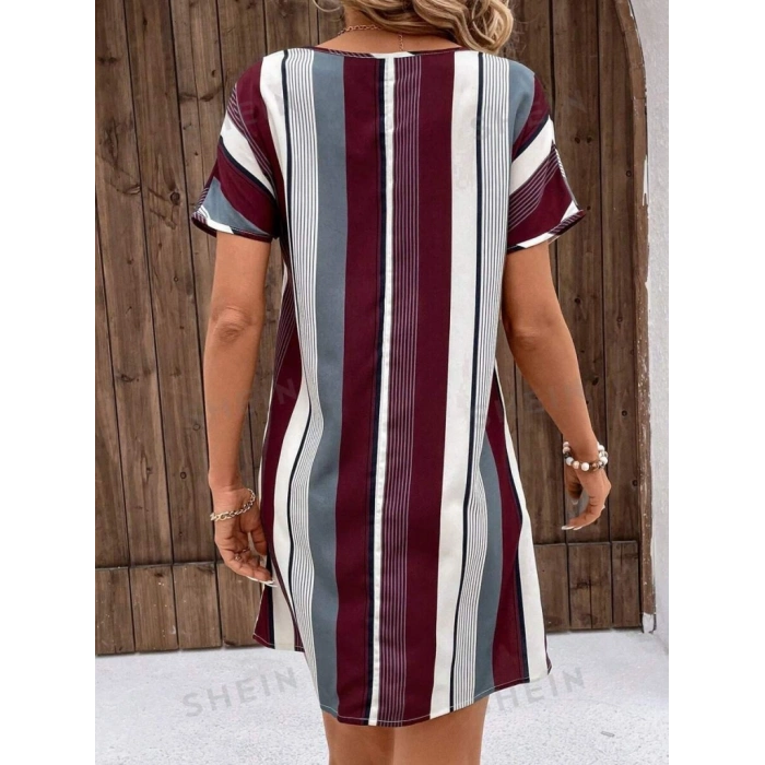 Kadın Kısa Kollu V Yakalı çizgi Baskılı Süprem Elbise