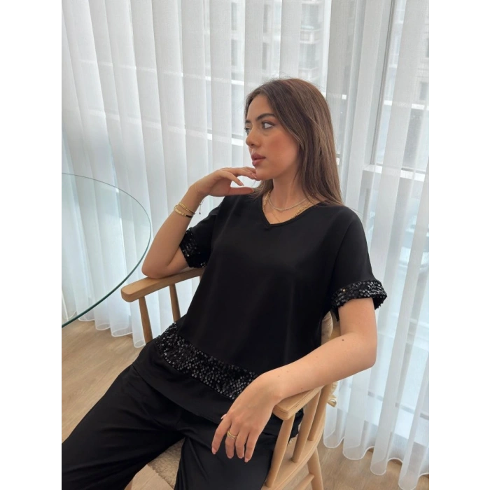 Kadın Kısa Kollu V Yakalı Pul Payetli Viskon Iki Iplik Bluz Ve Pantolon Ikili Takım