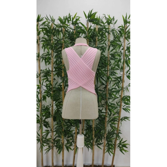 Kadın Kolsuz Sırt çapraz Detay Triko Bluz