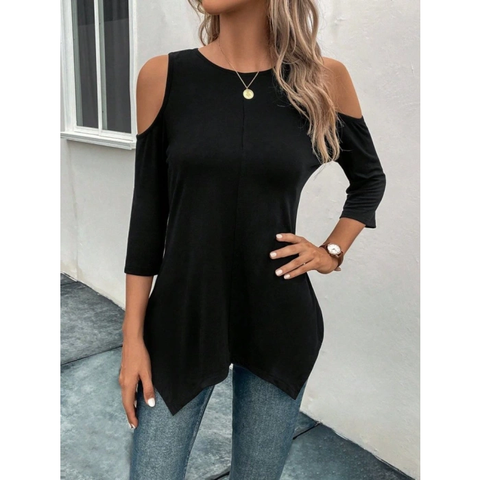 Kadın Omuzlardan Açık Sıfır Yaka Asimetrik Kesim Detay Viskon Bluz
