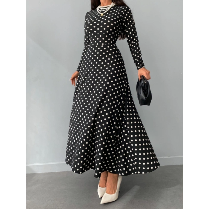 Kadın Siyah Tam Boy Beyaz Puantiyeli Elbise