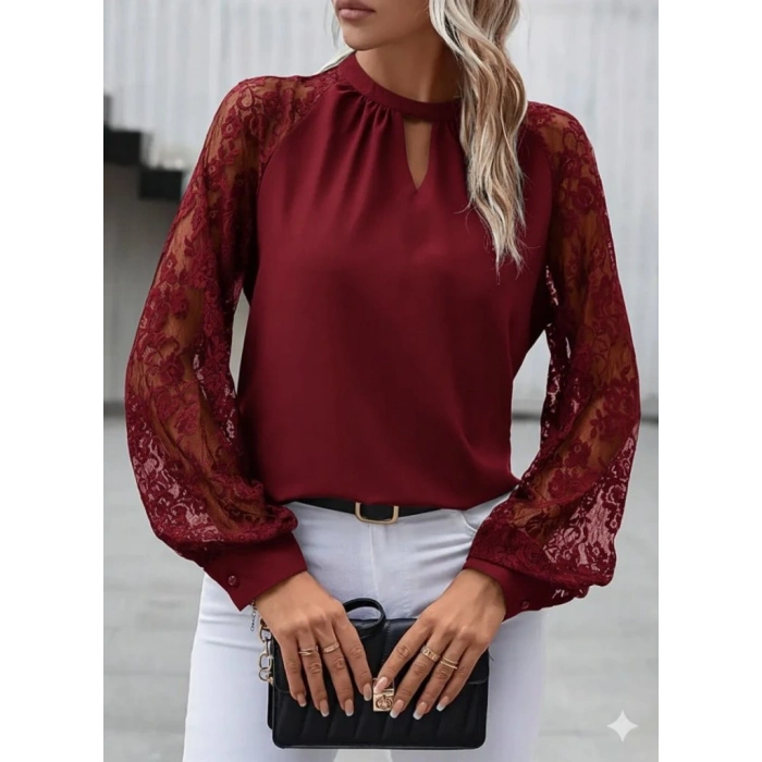 Kadın Uzun Dantel Kollu Yuvarlak Yakalı Sandy Bluz