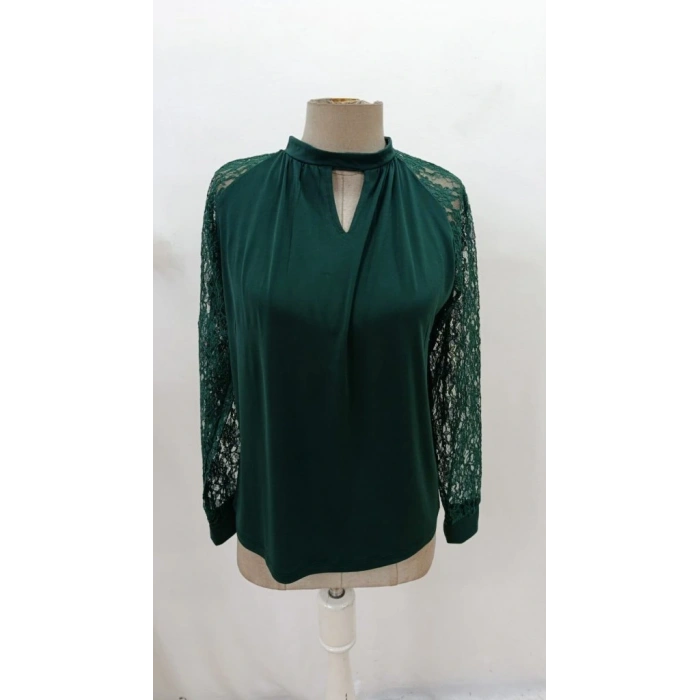 Kadın Uzun Dantel Kollu Yuvarlak Yakalı Sandy Bluz