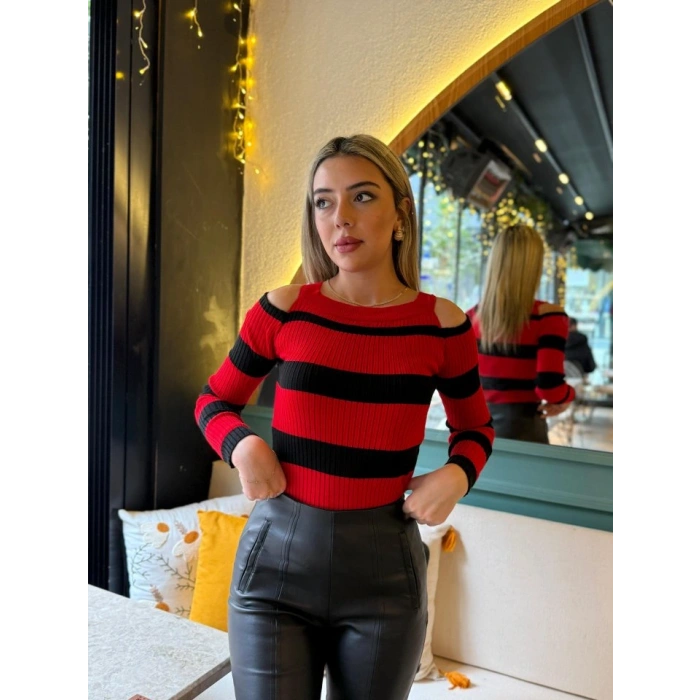 Kadın Uzun Kollu Bisiklet Yaka Omuzları Açık Triko Bluz