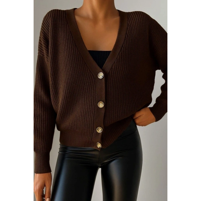 Kadın Uzun Kollu Düğme Detay Triko Hırka