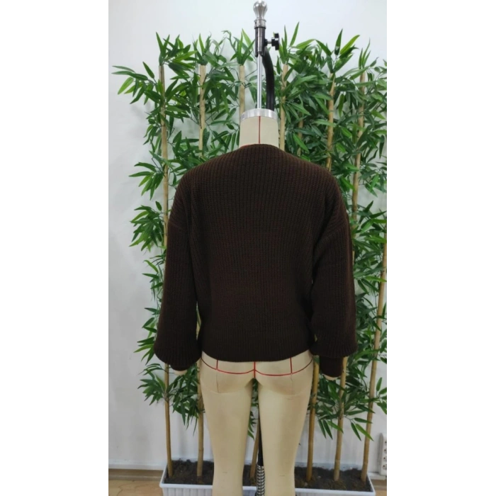 Kadın Uzun Kollu Düğme Detay Triko Hırka