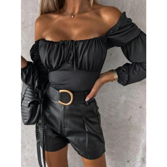 Kadın Uzun Kollu Kare Yaka Göğüs Büzgü Detay Sandy Bluz