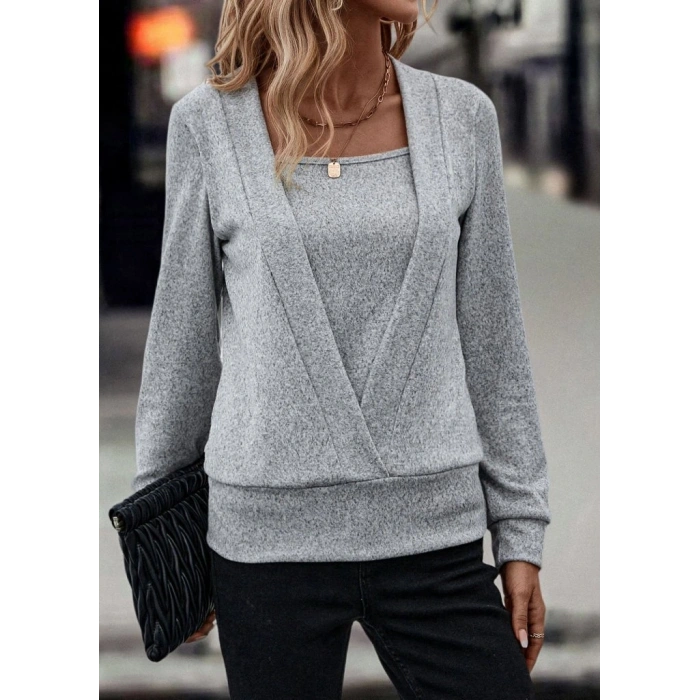 Kadın Uzun Kollu Kruvaze Yaka Kol Ve Etek Ucu Manşet Detay Yumoş Bluz