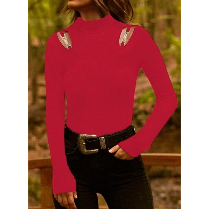 Kadın Uzun Kollu Omuz Dekolte Ve Aksesuar Detay Viskon Bluz