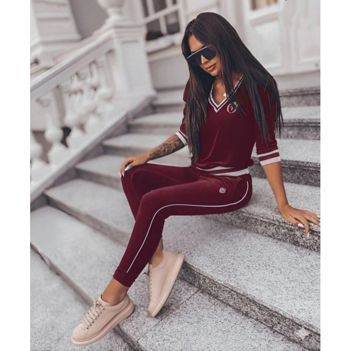 Kadın Uzun Kollu V Yaka Yakası Ve Kol Ağzı şerit Detay Kadife Takım