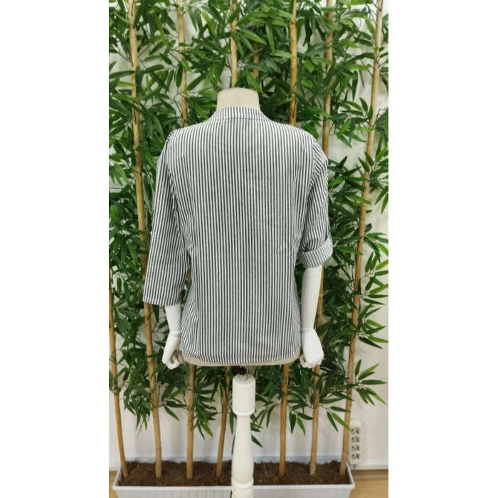 Kadın Uzun Kollu V Yakalı Cepli Dokuma Gömlek