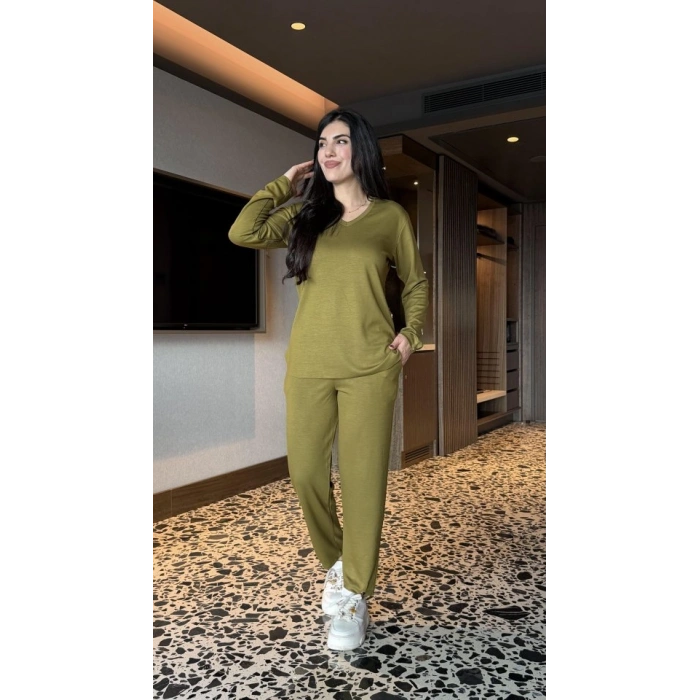 Kadın V Yaka Bluz Ve Pantolon Ikili Takım