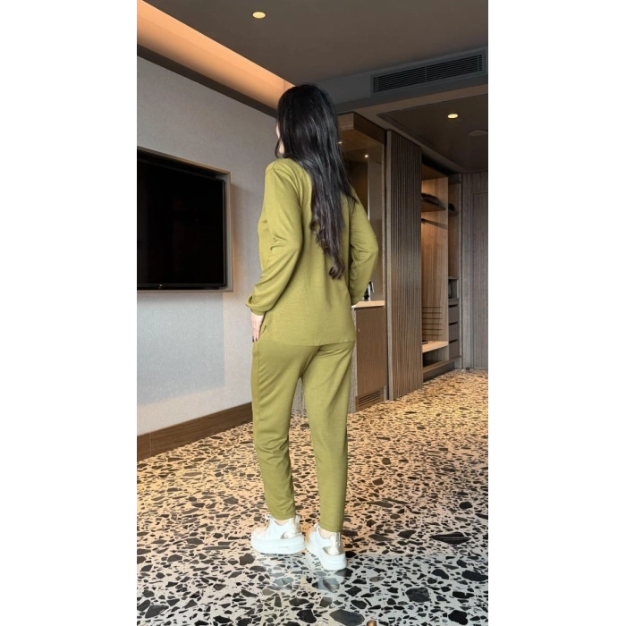 Kadın V Yaka Bluz Ve Pantolon Ikili Takım