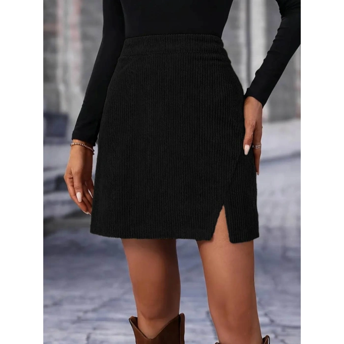 Kadın Yüksek Belli Etek Ucu Asimetrik Yırtmaç Detay Kadife Mini Etek